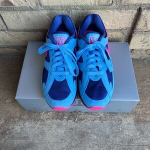 Nike women’s Athletic Shoes in Blue and Pink